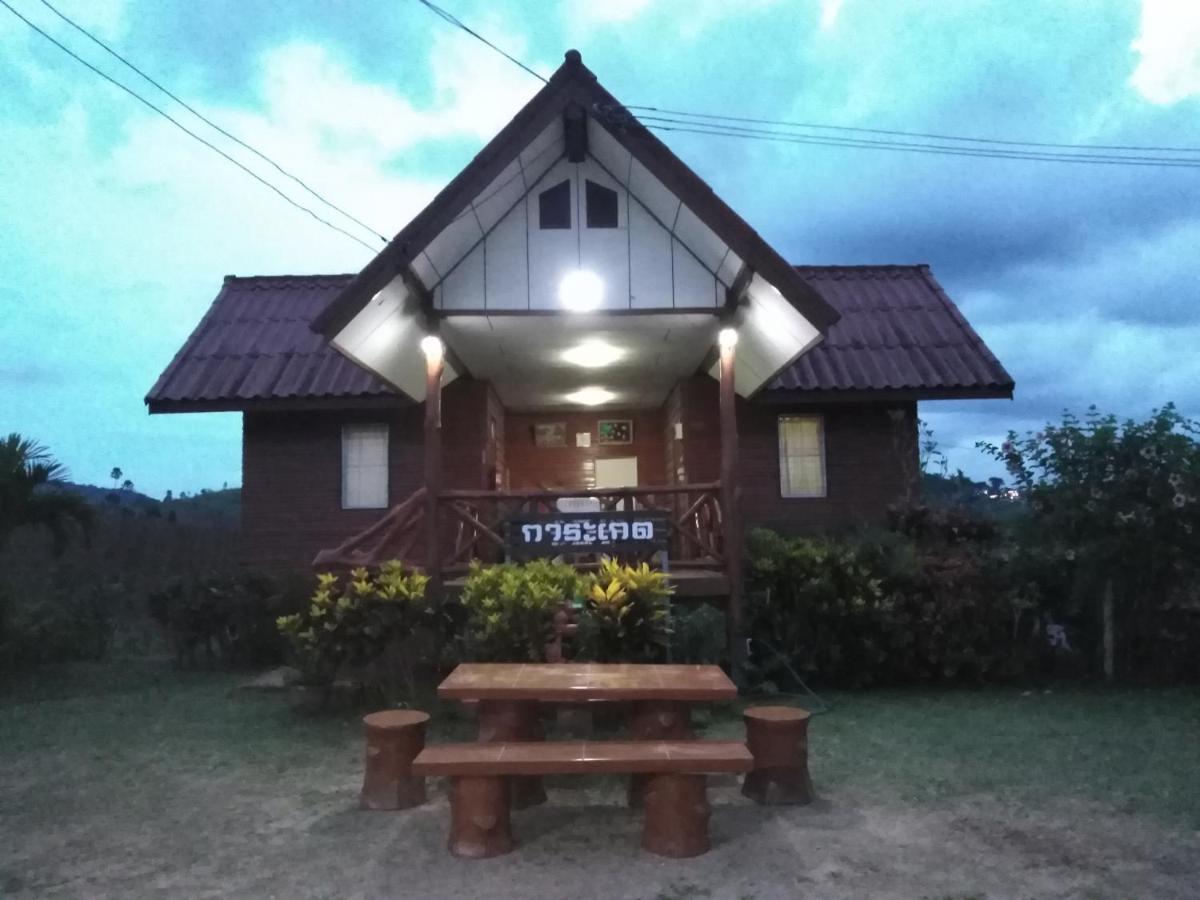 Khao Kho Flora Hotel Bagian luar foto