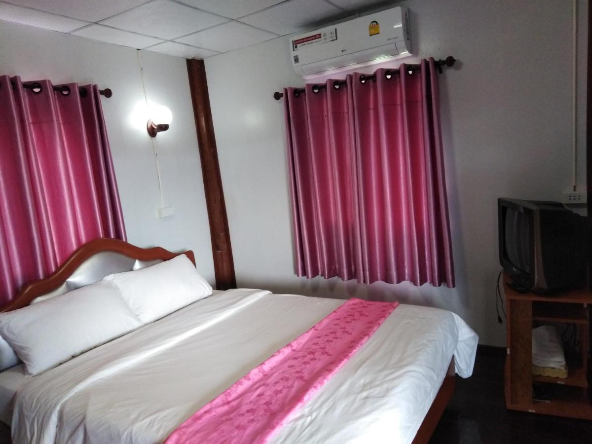 Khao Kho Flora Hotel Bagian luar foto