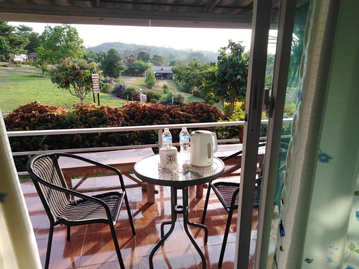 Khao Kho Flora Hotel Bagian luar foto