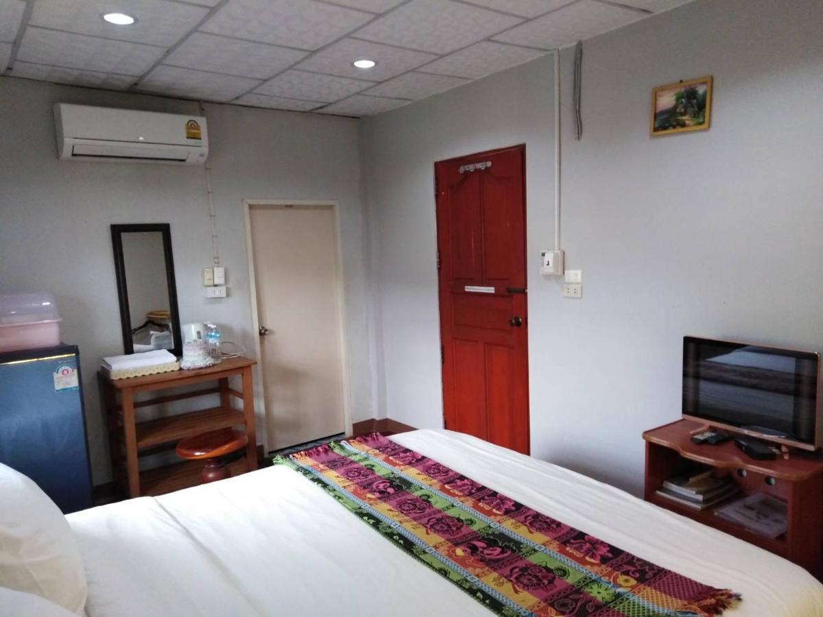 Khao Kho Flora Hotel Bagian luar foto