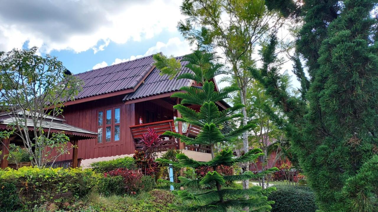 Khao Kho Flora Hotel Bagian luar foto