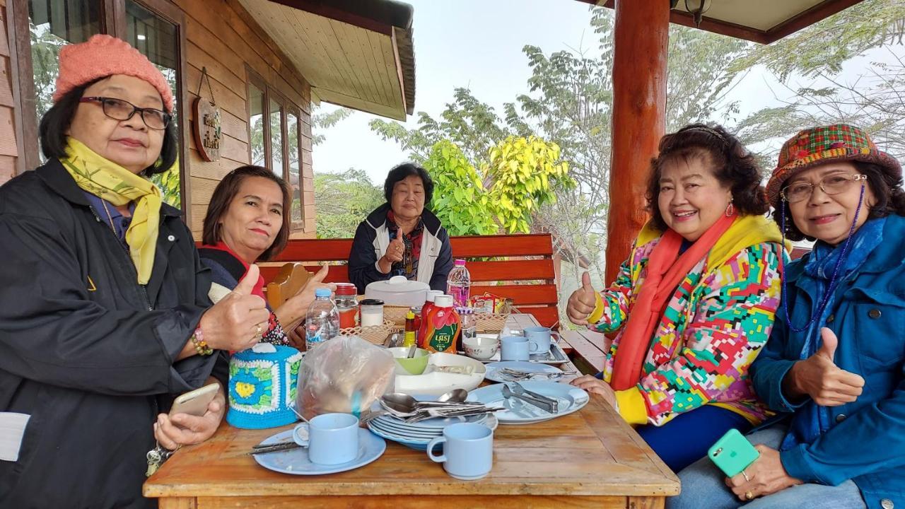 Khao Kho Flora Hotel Bagian luar foto