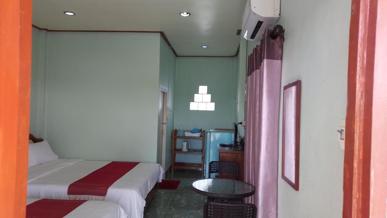 Khao Kho Flora Hotel Bagian luar foto