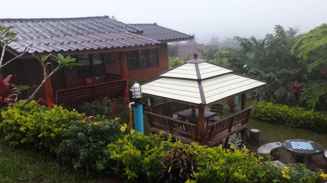 Khao Kho Flora Hotel Bagian luar foto